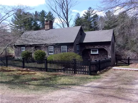 595 Ten Rod Rd, Exeter, RI 02822