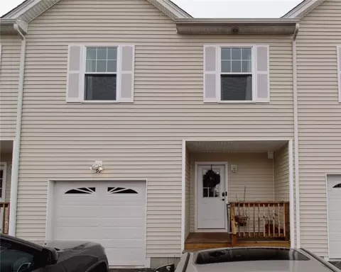 92 Ayda Rose Ave, West Warwick, RI 02893