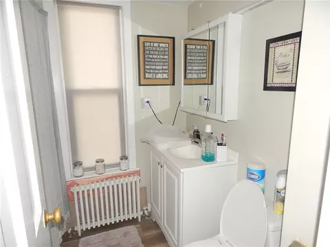534 Blackstone St, Woonsocket, RI 02895 photo 17