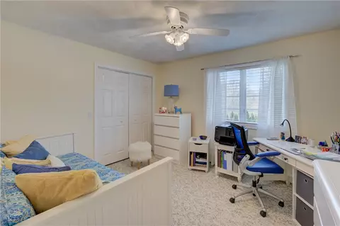 Bedroom - 30 Rock Ridge Rd, Westerly, RI 02891 photo 4 of 8