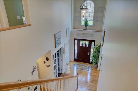 Entry Way - 30 Rock Ridge Rd, Westerly, RI 02891 photo 5 of 5