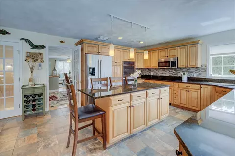 Kitchen - 30 Rock Ridge Rd, Westerly, RI 02891 photo 3 of 6