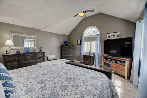 Bedroom - 30 Rock Ridge Rd, Westerly, RI 02891 photo 2 of 8