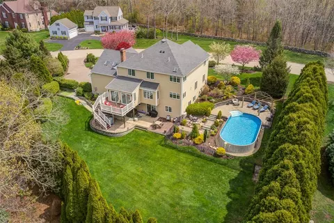 View/Area - 30 Rock Ridge Rd, Westerly, RI 02891 photo 4 of 5