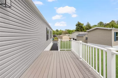18 Toadstool Knoll Dr, Charlestown, RI 02813 photo 10