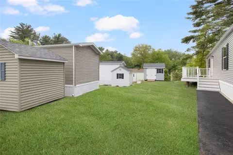18 Toadstool Knoll Dr, Charlestown, RI 02813 photo 12