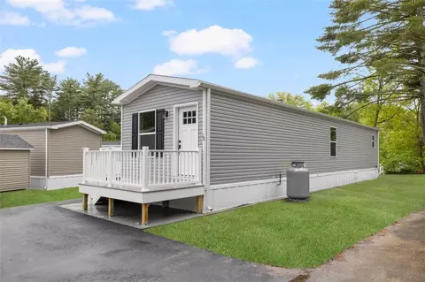 18 Toadstool Knoll Dr, Charlestown, RI 02813 photo 5