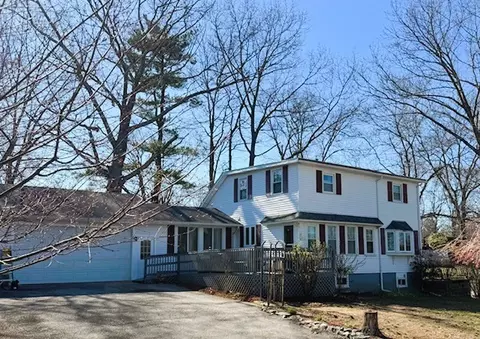 36 Lydia Ave, North Providence, RI 02904