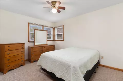 70 Silver Spring Ave, Riverside, RI 02915 photo 21