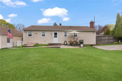 70 Silver Spring Ave, Riverside, RI 02915 photo 37