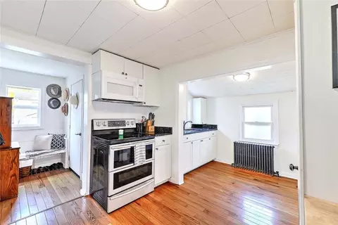 Kitchen - 5 Oakside St, Warwick, RI 02889 photo 1 of 3