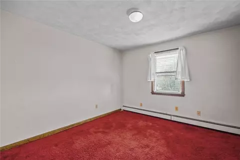 Bedroom - 33 Hawthorn Cir, Woonsocket, RI 02895 photo 6 of 6