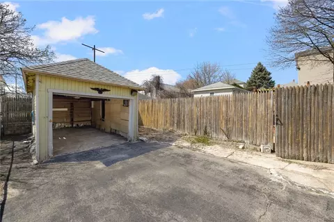 122 Cote Ave, Woonsocket, RI 02895 photo 11