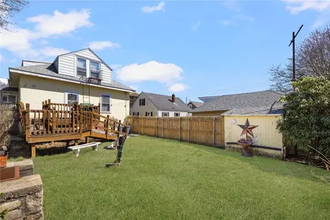 122 Cote Ave, Woonsocket, RI 02895 photo 4