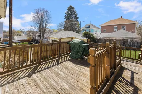 122 Cote Ave, Woonsocket, RI 02895 photo 9