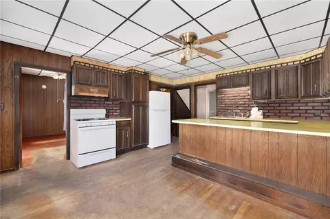 122 Cote Ave, Woonsocket, RI 02895 photo 16