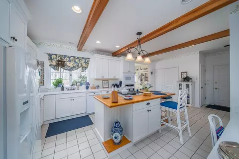 Kitchen - 9 Lancaster Rd, Westerly, RI 02891 photo 5 of 6