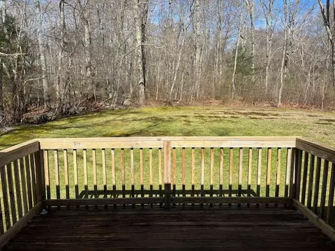 Exterior - 119 Mill Pond Rd, Exeter, RI 02822 photo 4 of 5