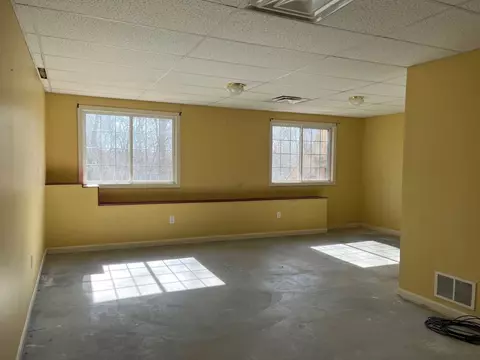 Living - 119 Mill Pond Rd, Exeter, RI 02822 photo 5 of 5