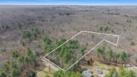 0 Hammet Rd, Coventry, RI 02816