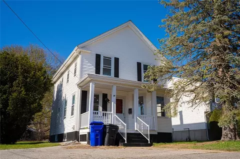 35 Alexander St, North Providence, RI 02904