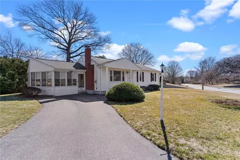 Exterior - 227 Beacon Ave, Woonsocket, RI 02895 photo 9 of 10