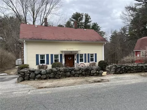 1512 Tarkiln Rd, Burrillville, RI 02830