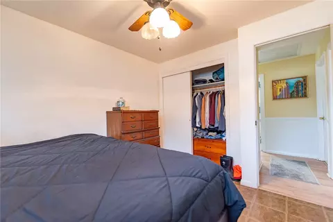 Bedroom - 72 Flagg Ave, Warwick, RI 02886 photo 2 of 6