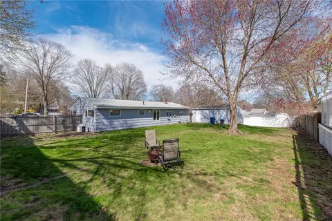 Exterior - 72 Flagg Ave, Warwick, RI 02886 photo 5 of 5