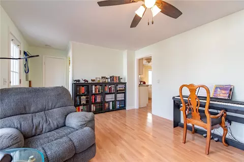 Living - 72 Flagg Ave, Warwick, RI 02886 photo 4 of 4