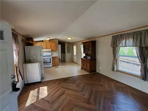 65 Wright Way, Coventry, RI 02816 photo 3