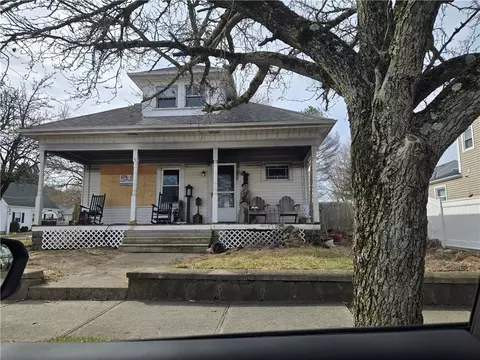 743 Armistice Blvd, Pawtucket, RI 02861