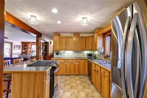 3 Katie Dr, Warren, RI 02885 photo 21