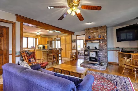 3 Katie Dr, Warren, RI 02885 photo 9