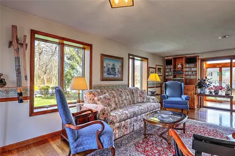 3 Katie Dr, Warren, RI 02885 photo 16