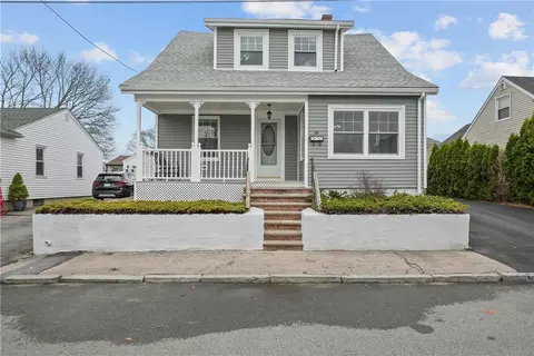 49 Baird Ave, North Providence, RI 02904