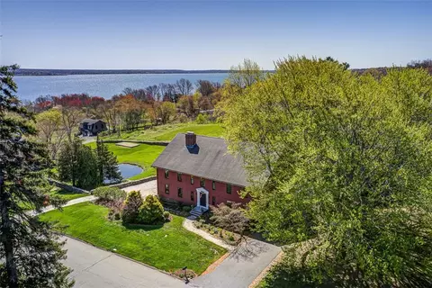 123 Immokolee Dr, Portsmouth, RI 02871