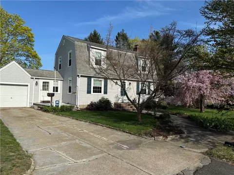 Exterior - 244 Harmony Ct, Warwick, RI 02889 photo 2 of 14