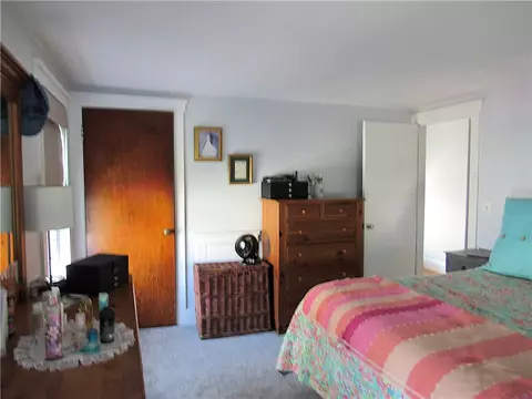 Bedroom - 244 Harmony Ct, Warwick, RI 02889 photo 2 of 7