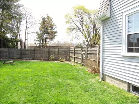 Exterior - 244 Harmony Ct, Warwick, RI 02889 photo 10 of 14