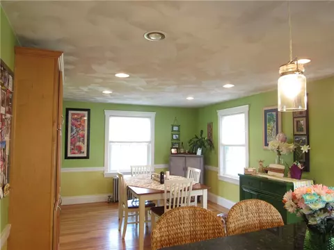 Dining - 244 Harmony Ct, Warwick, RI 02889 photo 3 of 3
