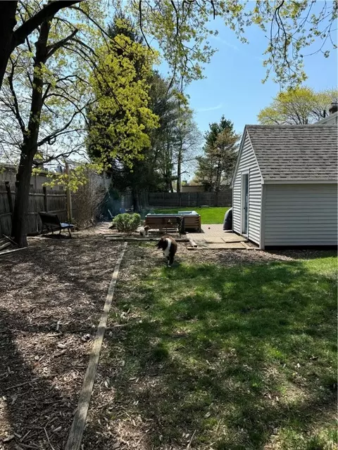 Exterior - 244 Harmony Ct, Warwick, RI 02889 photo 12 of 14