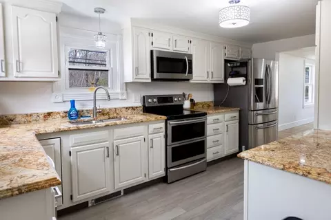 Kitchen - 838 Centerville Rd, Warwick, RI 02886 photo 1 of 5