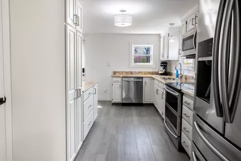 Kitchen - 838 Centerville Rd, Warwick, RI 02886 photo 2 of 5