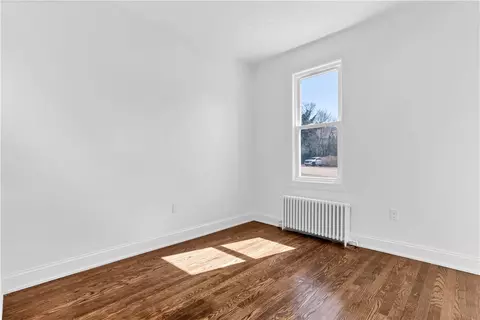 Bedroom - 33 Grove Ave #2, Westerly, RI 02891 photo 3 of 4