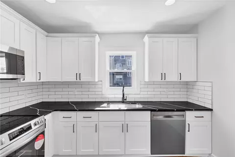 Kitchen - 33 Grove Ave #2, Westerly, RI 02891 photo 1 of 2