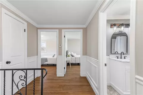 Entry Way - 594 Algonquin Dr, Warwick, RI 02888 photo 3 of 3