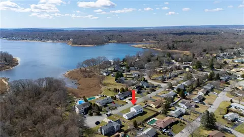 View/Area - 594 Algonquin Dr, Warwick, RI 02888 photo 4 of 4