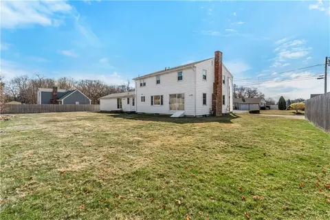Exterior - 594 Algonquin Dr, Warwick, RI 02888 photo 4 of 4