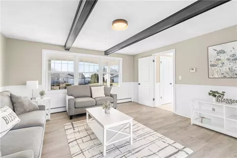 Living - 594 Algonquin Dr, Warwick, RI 02888 photo 5 of 5